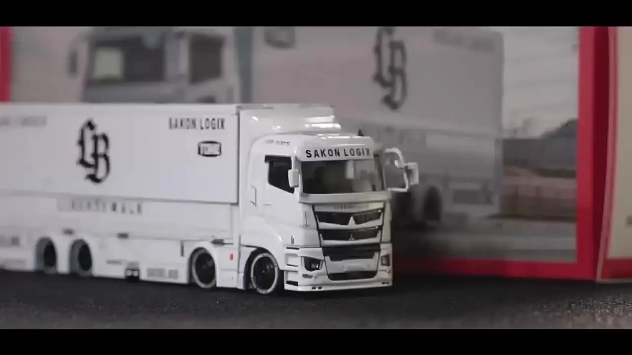希少！LBWK 1/64 LB Trucks FUSO White 1/64 GCD Liberty Walk LB-Trucks Mitsubishi Fuso Super Great
