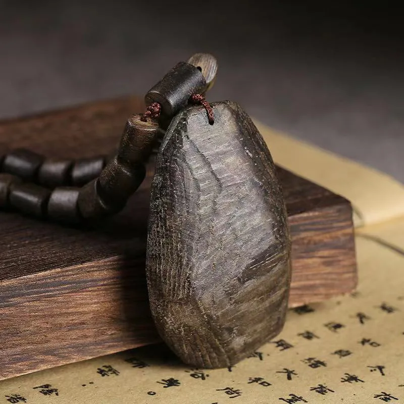 Vietnam Nha Trang Agarwood Bracelet with Shape Black Oil Old Materials Burl Insect Leakage Pendant Submerged Type Orname 3