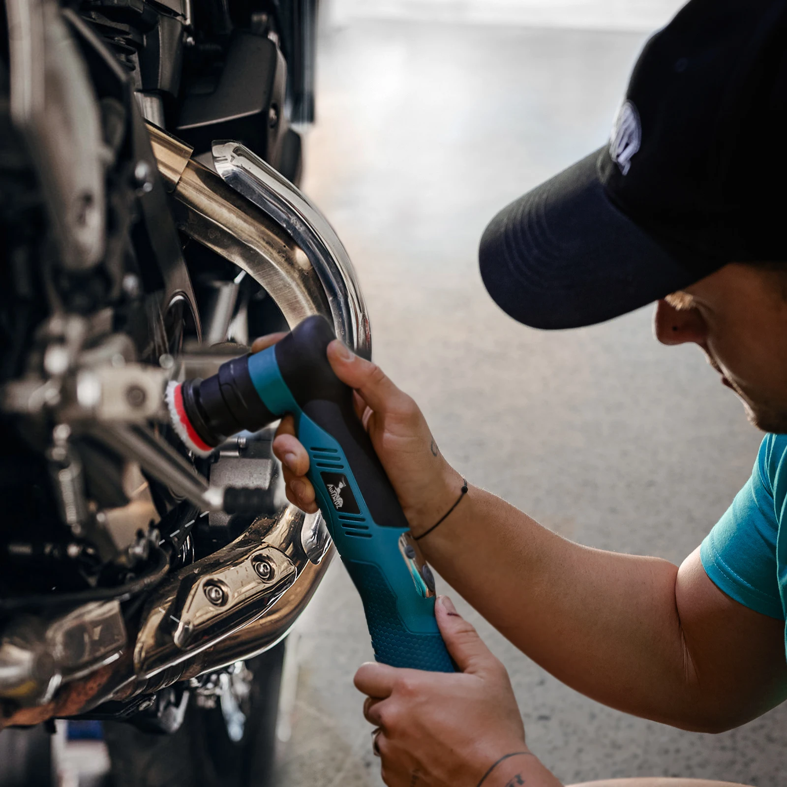 12V Cordless Electric Car Polisher Mini Wireless Detailing Tool 6 Speed Settings Dual Action Polish AUTIWOZ W02PO62 car polisher