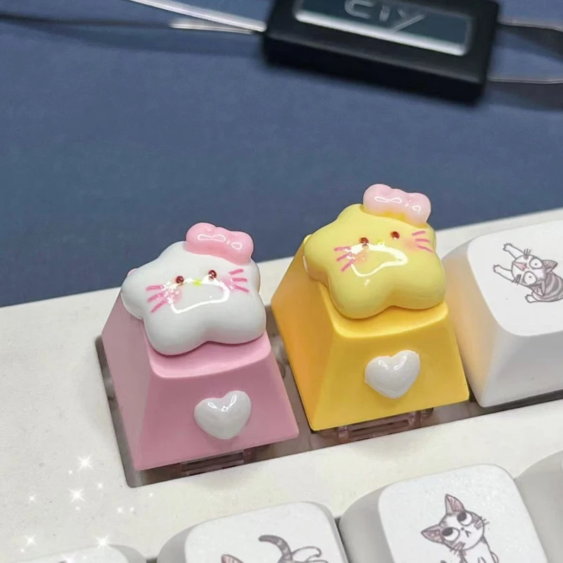 

DIY Creative Cute Pink Mini Emoji Cat Bow Star Keycap Cross Axis R4 Cartoon Cat Mechanical Keyboard Keycap