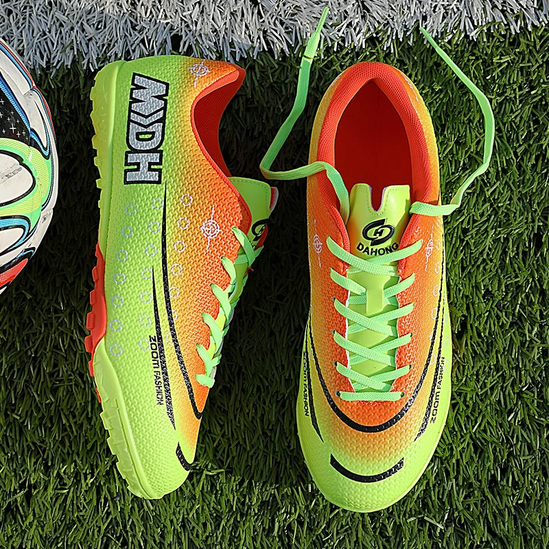 Youth Long Nail Professional Training Football Shoes Men's Broken Nail Football Shoes Children's Student Training Shoes 31-45#