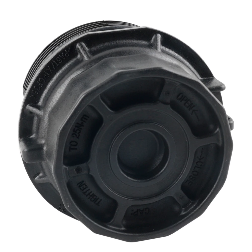 Car Oil Filter Black Oil Filter Housing Cap 15620-37010 1562037010 Fit For Toyota Corolla Prius Matrix Lexus CT200h car oil filter