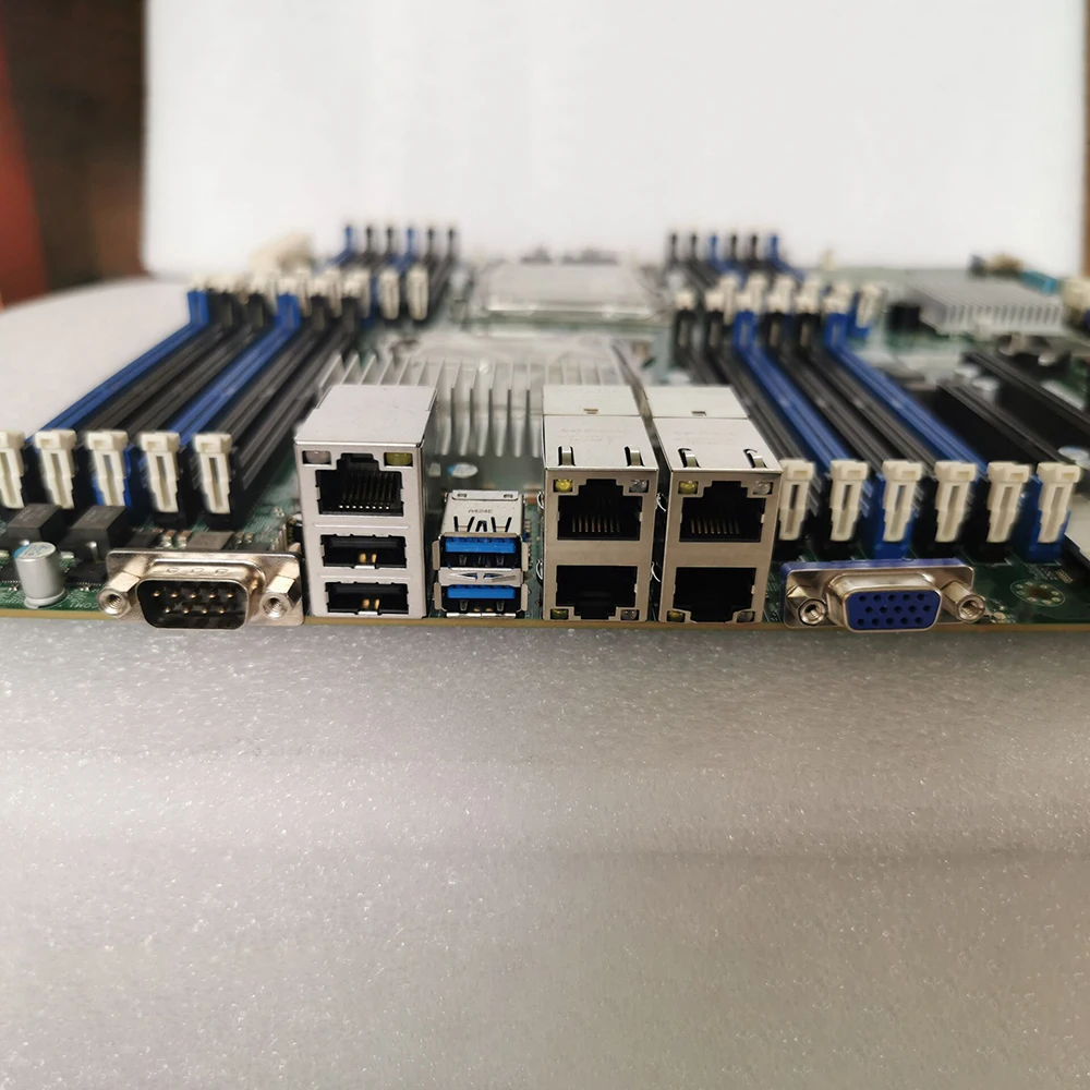 X10DRI-T4+ 서버 보드 E5-2600 v4/v3 제품군 LGA2011 DDR4