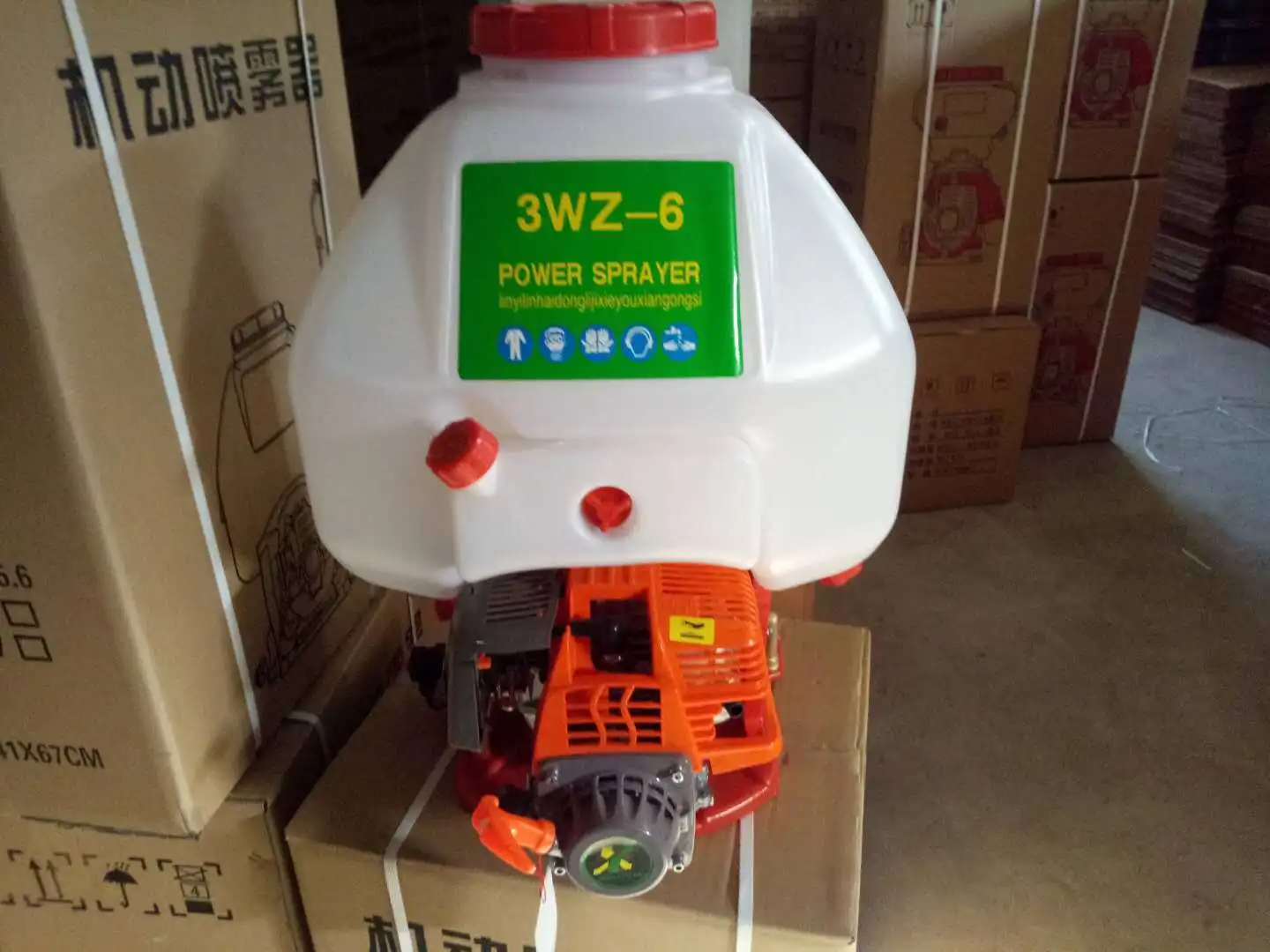 

Four-Stroke Duster High Pressure Motorized Sprayer 3WZ-6 Insecticidal Disinfection Knapsack Gasoline Sprayer 31cc 20L /25L/30L