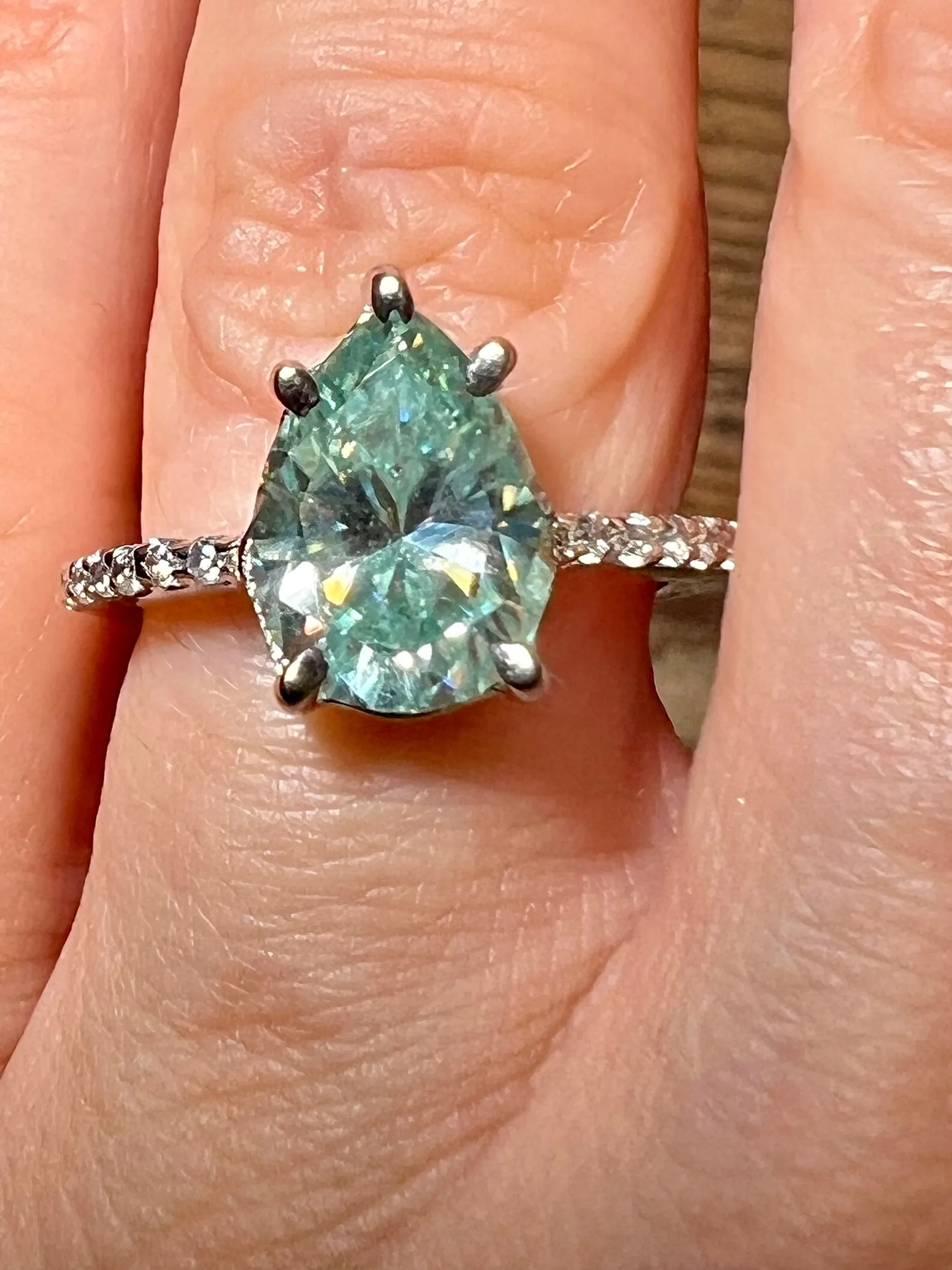 

Custom 3CT Blue Green Color Moissanite Ring 14k White Gold Metal Ring Size 10