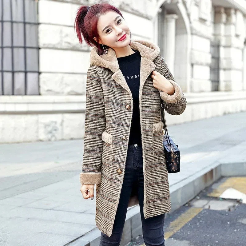 2023 Winter New Hooded Thickened Wool Plaid Coat Rabbit Hair Simple Fur Thickened Warm Long Hooded H-shaped Women's High Grade