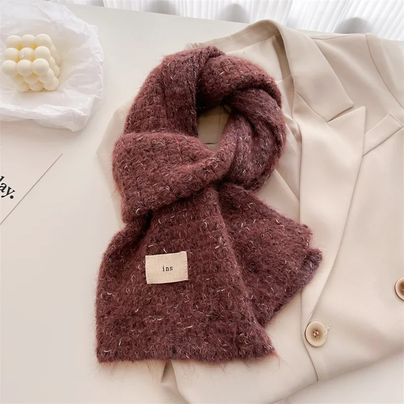 thumbnail image 1 of Bufanda de lana 2024 para invierno, cálida, gruesa, sólida, de cachemira, a la moda, chal de punto, cuello suave, babero a prueba de frío para hombres y mujeres, 1 of 4