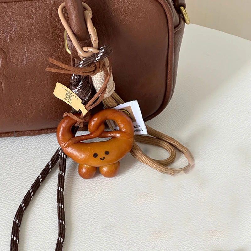 Alkali Water Bread Bagel Keychain Cute Smiling Face Bread Woven Rope Pendant Bag Key Car Accessory Handmade Trendy Keyring