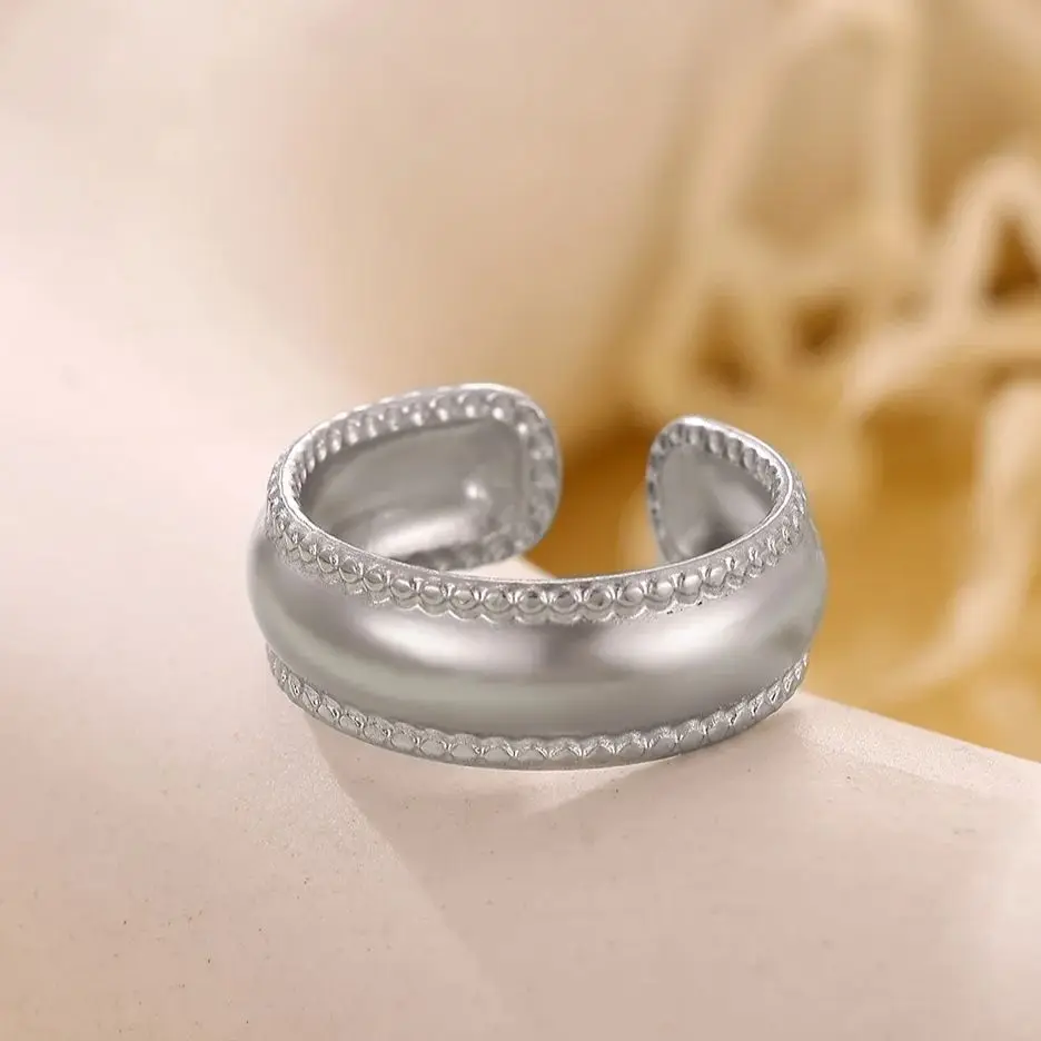 Stainless Steel Mobius Twist Rings For Women