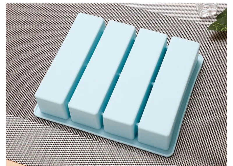 Giant Silicone Ice Cube Tray Mold - Product Image 15