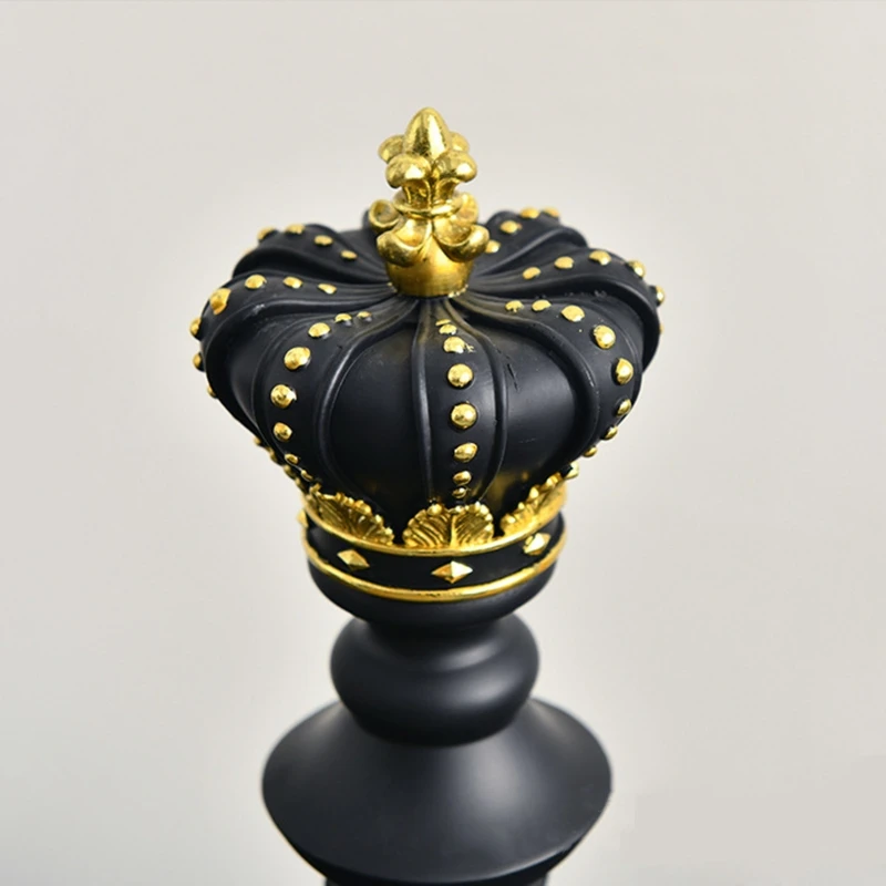 Resin Chess Pieces Board Games Accessories International Chess Figurines Statue Retro Home Decor Chessmen Sculpture Ornaments board game table games chess pieces and board chess pieces