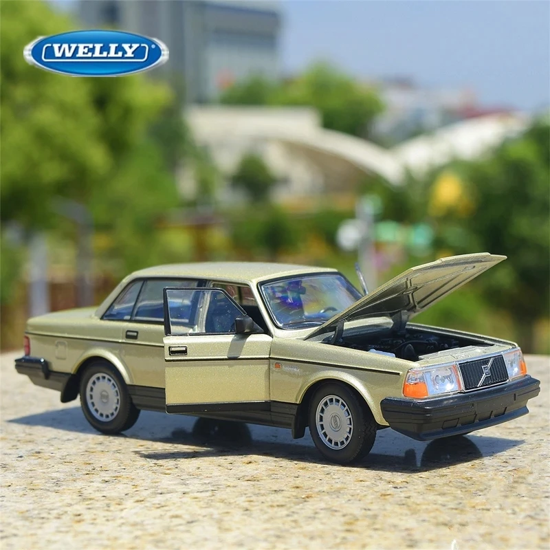 

WELLY 1:24 VOLVO 240 GL Alloy Car Model Diecast Simulation Metal Classic Vehicles Car Model Collection Gifts Toys for boys