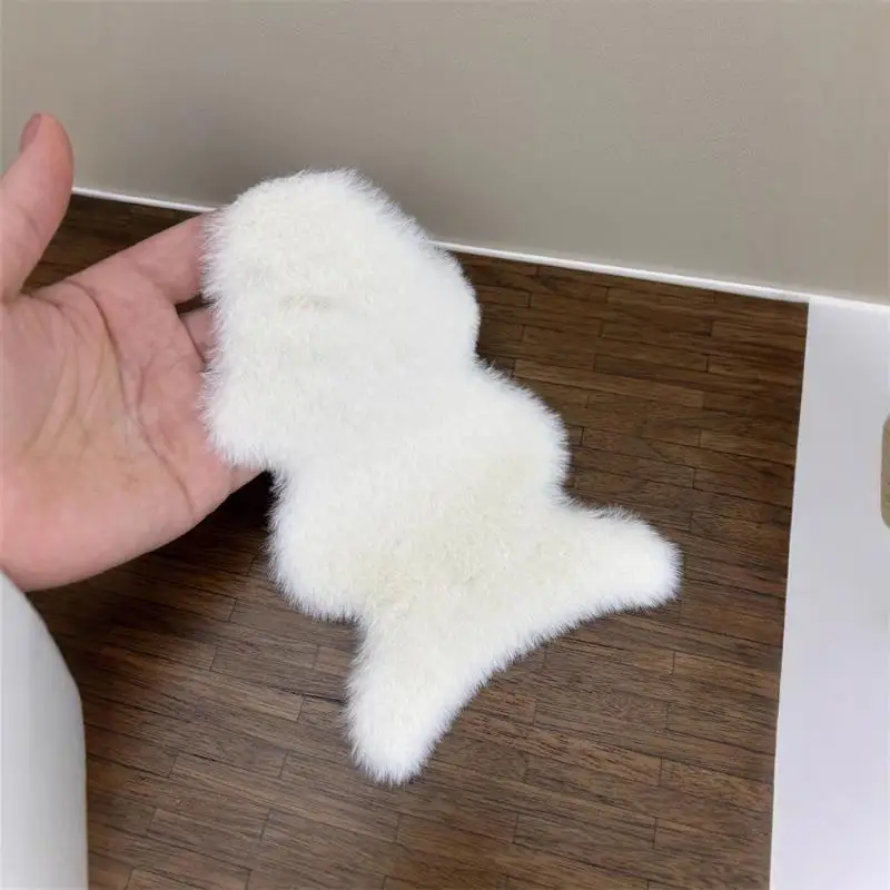 1/12 Dollhouse Imitation Sheepskin Plush Rug Model Dollhouse Bedroom Living Room Floor Mat Decoration Doll House Accessories