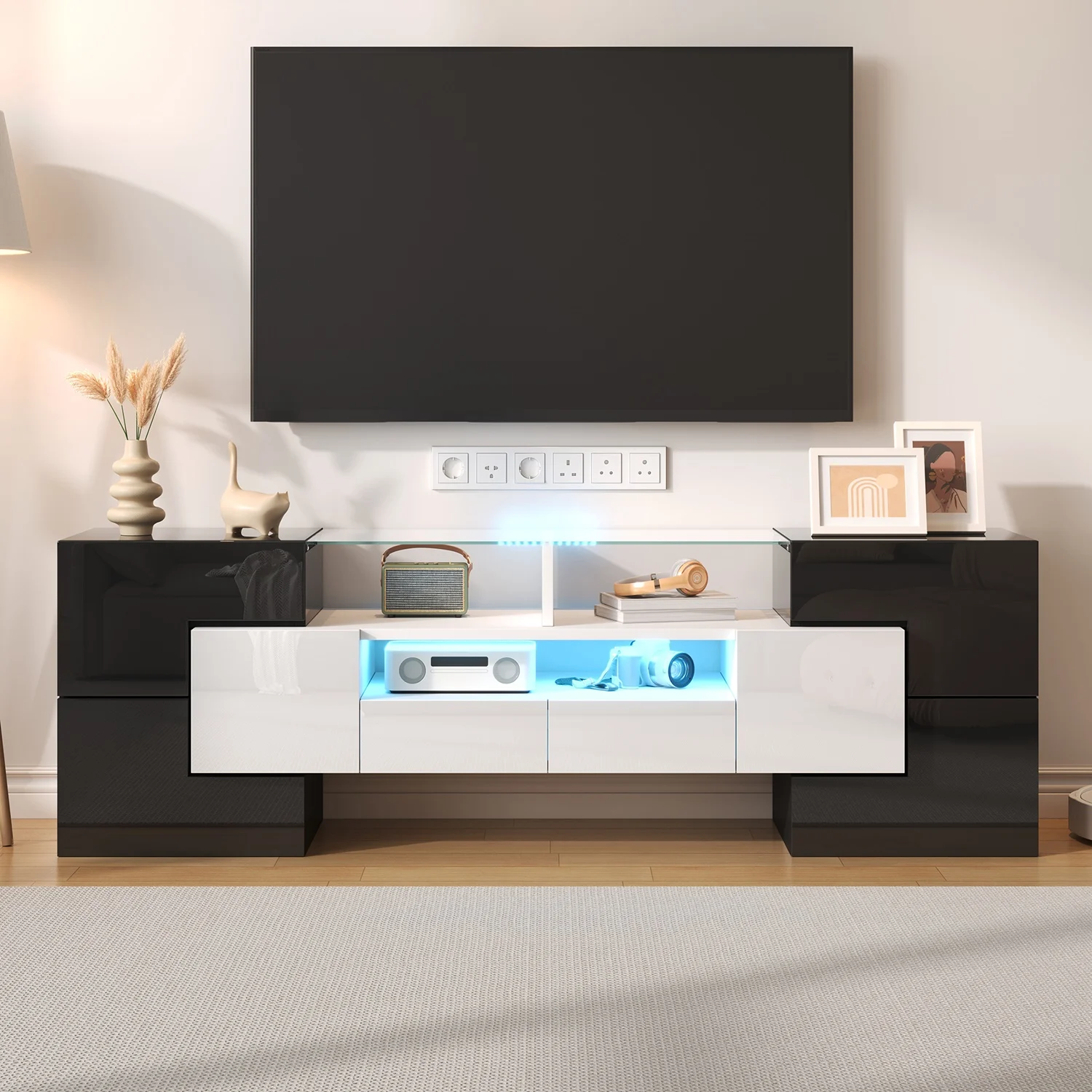 Stilvolles TV-Möbel 145x50cm, LED-Beleuchtung mit Stauraum, Lowboard mit Hochglanzoberfläche, Wohnzimmermöbel, Schwarz + Weiß – Detail 8