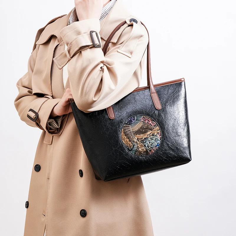 Vintage Distressed Luxe Tote: Embossed Handbag for Women with Large Capacity