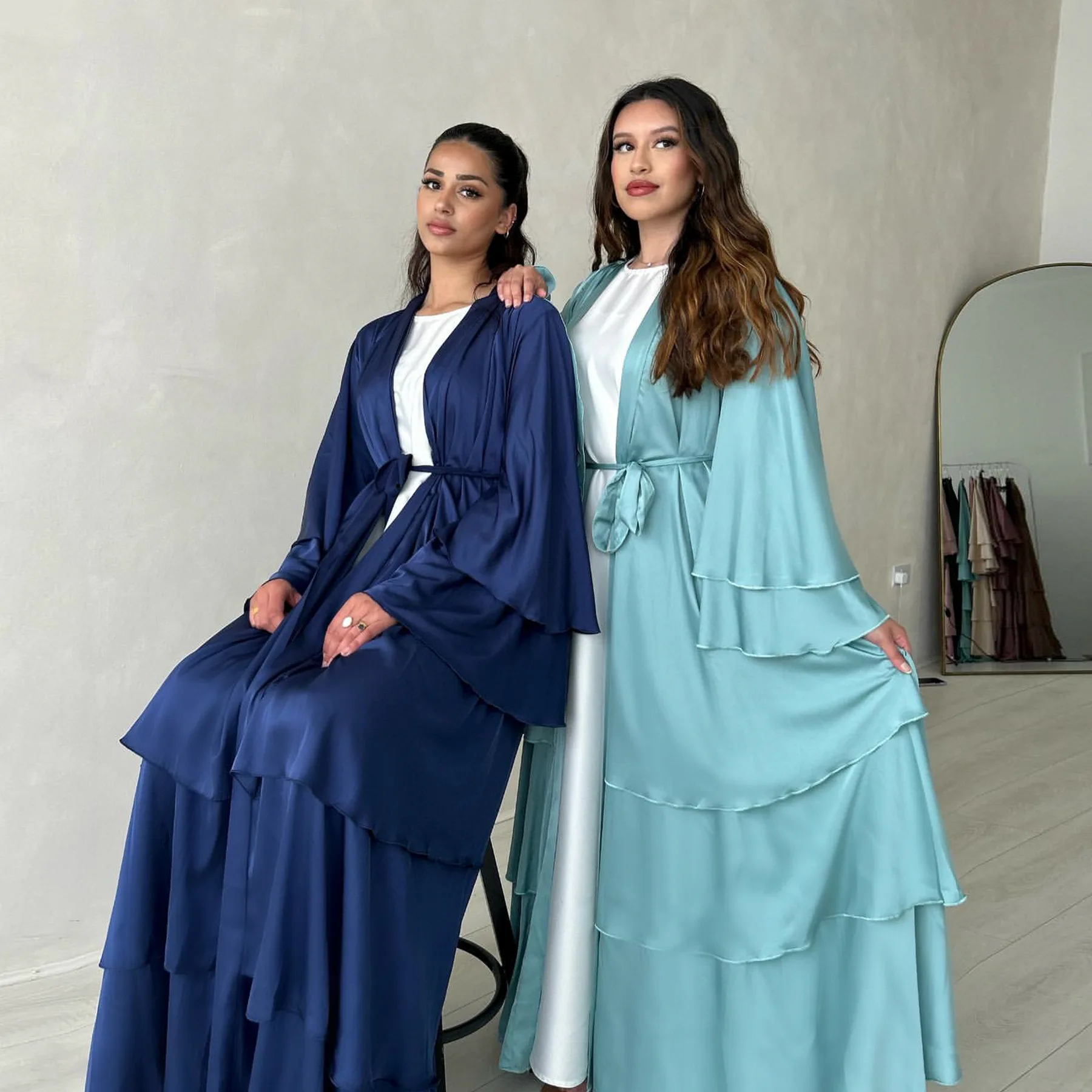 abaya-robe-longue-en-satin-de-luxe-ouverte-pour-femme-vetement-islamique-manches-tromptes-dubai-turquie-cardigan-tenue-modeste