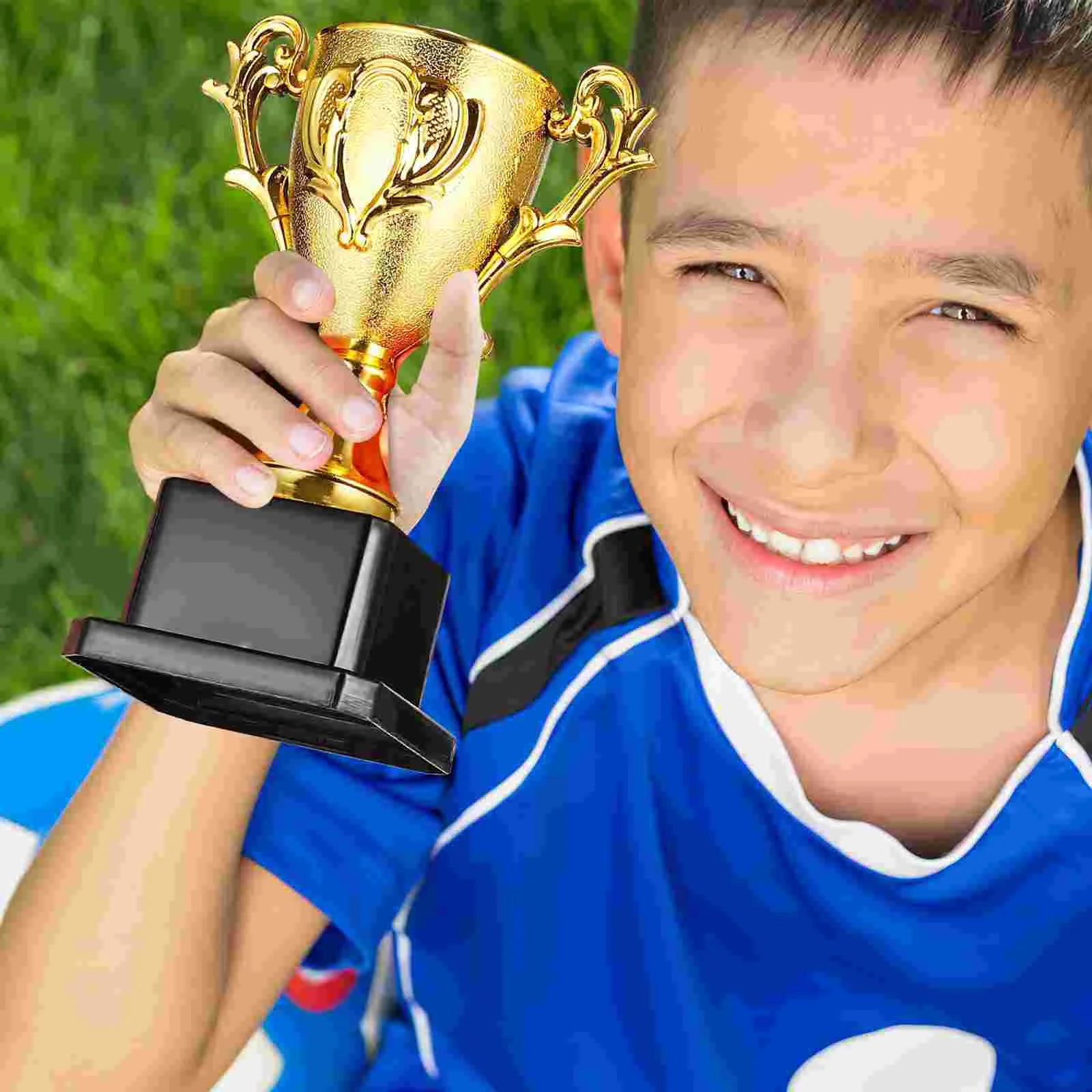 

Plastic Trophy for Kids Creative Sports Competitions Winner Award Trophy Toy with Base