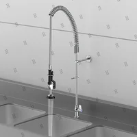 ก๊อกน้ําห้องครัวอุณหภูมิเดี่ยวระดับมืออาชีพพร้อมเครื่องพ่นสารเคมีล้างหน้าหน่วยอ่างล้างจานเชิงพาณิชย์แบบติดตั้งบนดาดฟ้าสําหรับร้านอาหารและบ้าน 3