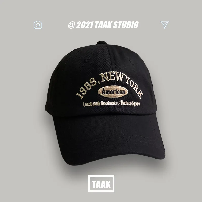 1989 American Retro Men's And Women's Baseball Caps Street Lettered Embroidery Retro Flat Caps Solid Black And White Hip Hop Cap 1989 American Retro Men's And Women's Baseball Caps Street Lettered Embroidery Retro Flat Caps Solid Black And White Hip Hop Cap