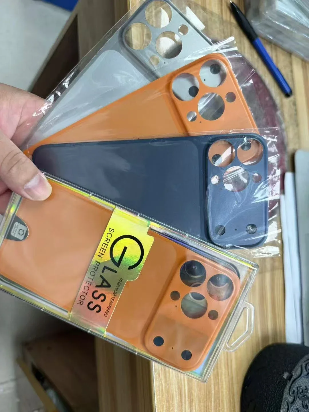 HOCE%20For%20iPhone%2016%2015%2014%2013%20Pro%20Max%20Convert%20to%2017%20Pro%20Max%20Back%20Sticker%20Protection%20Cover%20-%20Image%207