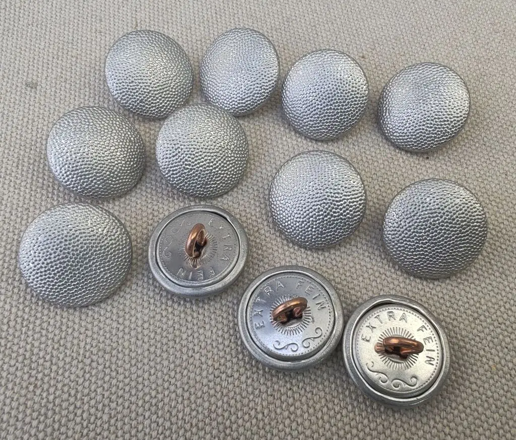 040155 19MM WW2 GERMAN ARMY OFFICER PEBBLE GRAIN TUNIC BUTTON 12PCS silver