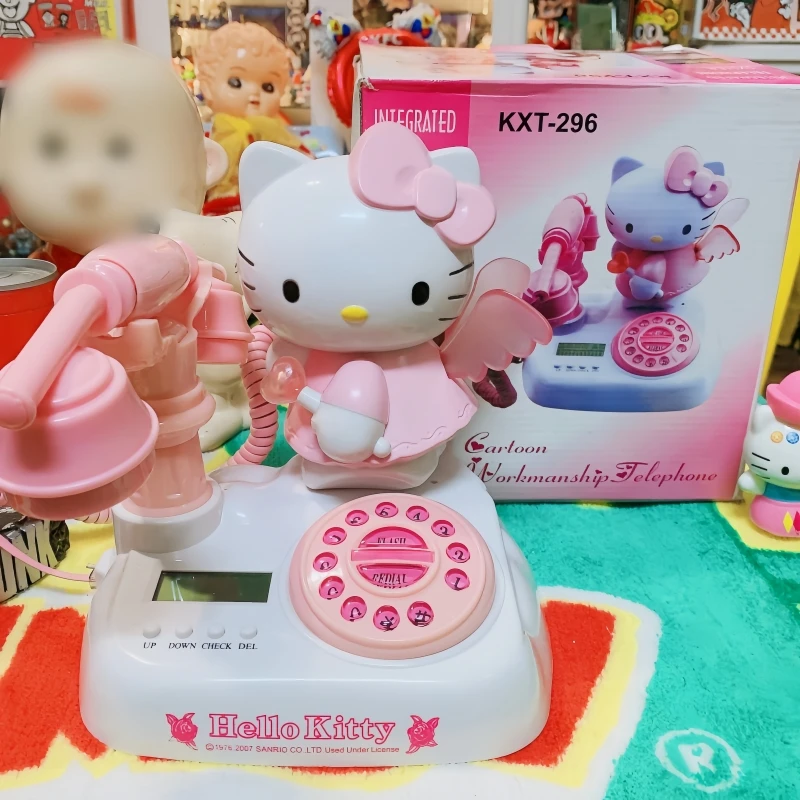 

Kawaii Genuine Sanrio Hello Kitty Retro Landline Cartoon Anime European Style Telephone Cute Creative Wired Telephone Toy Gifts