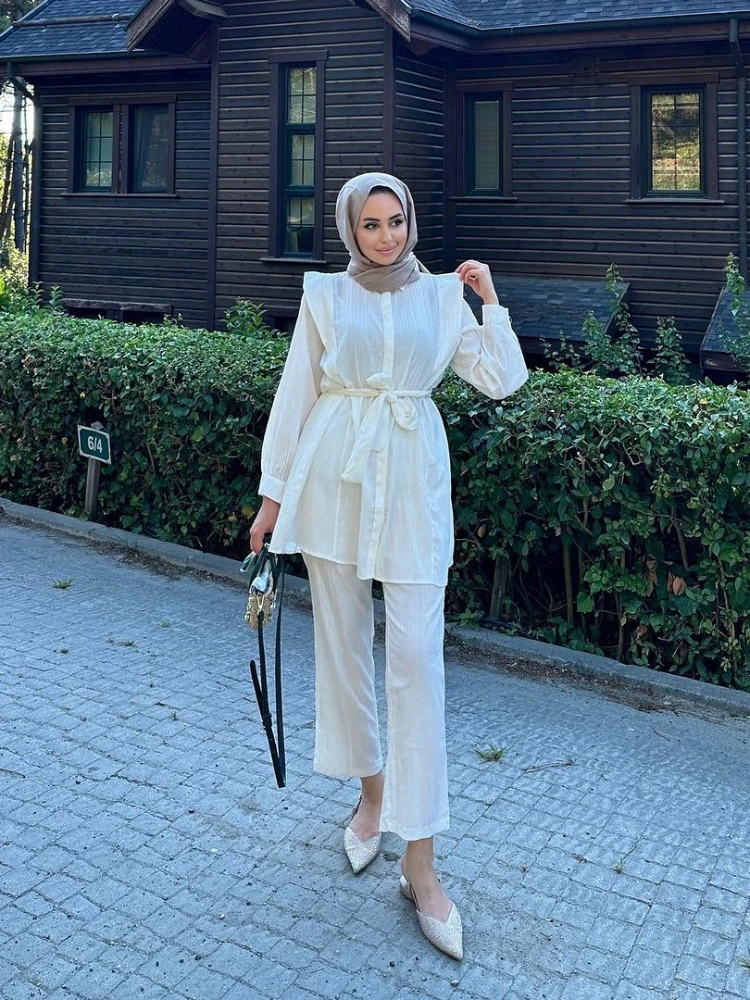 

Женские мусульманские комплекты Eid, комплект из двух предметов, кафтан, ислам, однобортная блузка на пуговицах, однотонный ремень, арабские плиссированные широкие брюки