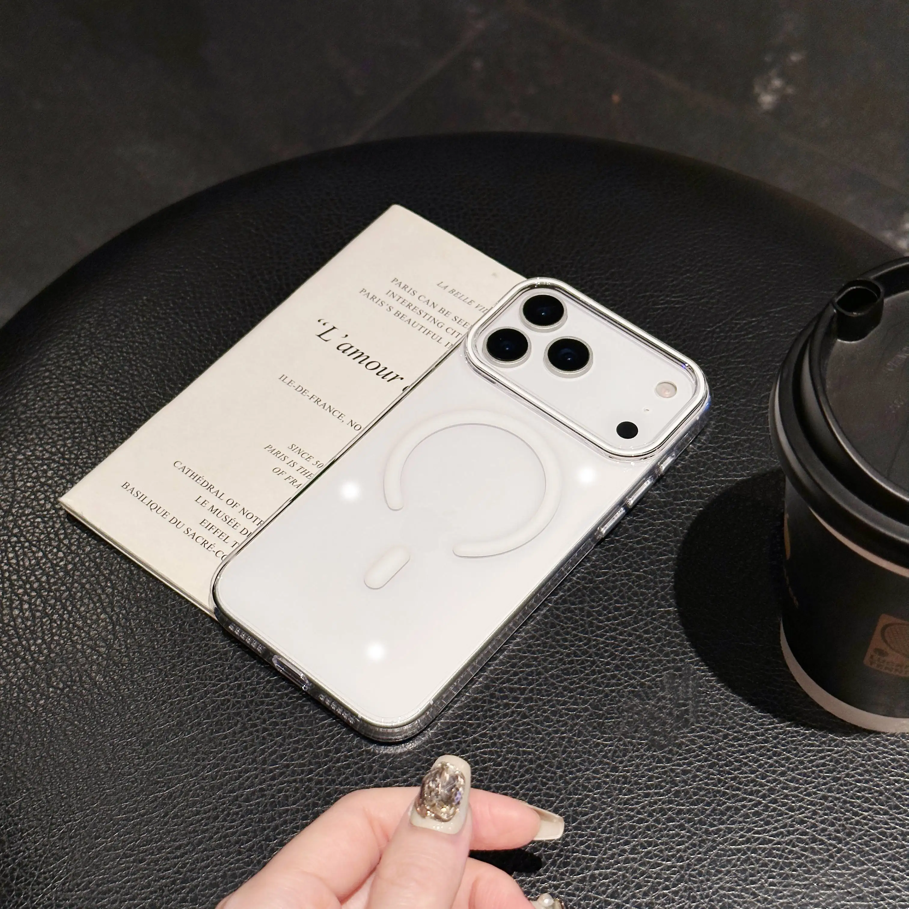 Clear Magnetic Shockproof Phone Case with Magsafe