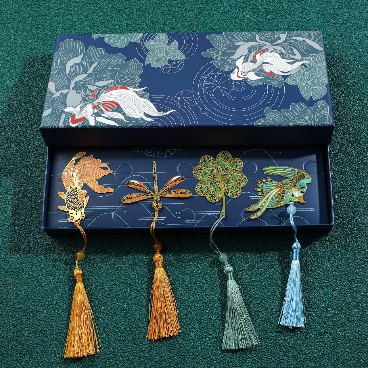 Chinese style leaf vein metal bookmark-a bookmark with tassels, suitable as a reading mark gift for book lovers, collectibles metal bookmark,bookmarks stationery supplies,bookmark holder