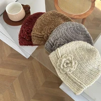 Retro French Beanie Atmosphere Feeling Thin Sparkle Flowers Knit Balaclavas Autumn Winter New Ins Face of Small Cap Bonnet 모자 1