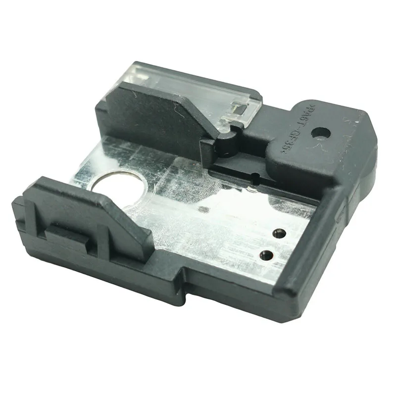 Genuine Hyundai OEM Fuse - Part # 18790-01318, Exact Factory Replacement - View #2