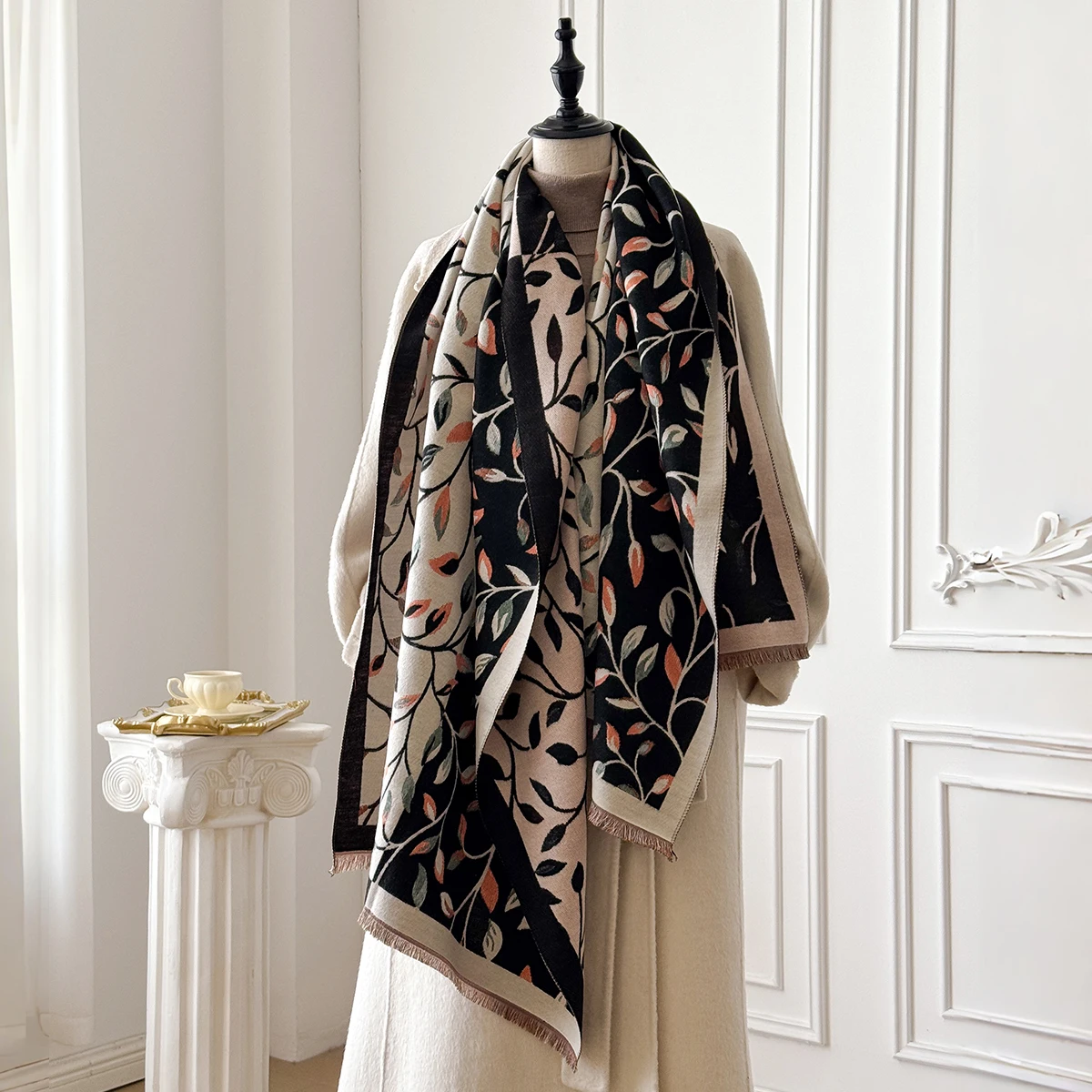 Brand Fashion Women's Cashmere Winter Shawl - Vintage Oil Painting Leaf Printed Tasseled Pashmina Thick Wrap & Echarpe Poncho