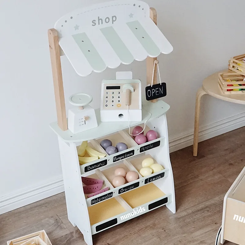 ChildrensinsKoreanfruitconveniencestoreSnackdepartment