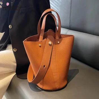 Tendenza moda grande borsa tote da donna di design di lusso borse da donna borsa a secchiello solida da donna 2026 borse a tracolla a tracolla da viaggio