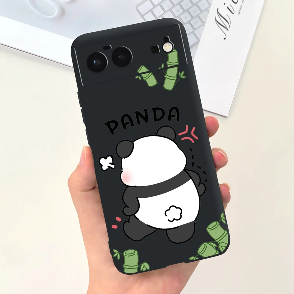 Astronaut-Themed Shockproof Silicone Case - Cute and Durable Cover