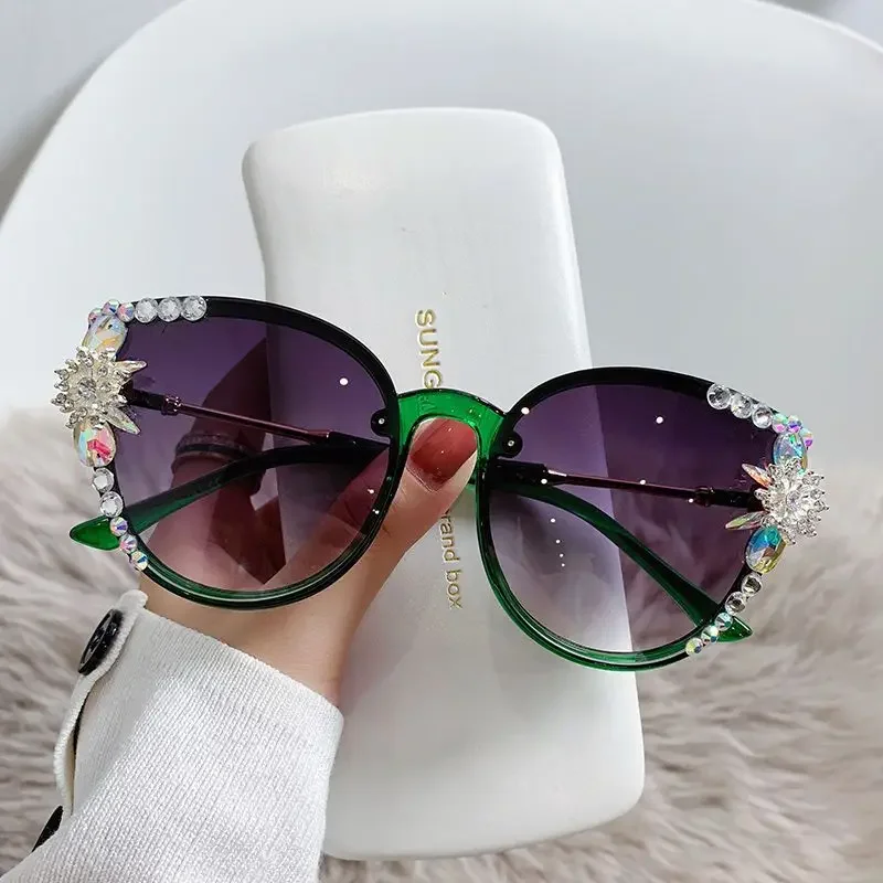 

2024 NEW Fashion Big Frame Sunscreen Sunglasses