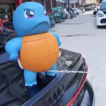 Anime nuevo Charmander Spray agua Squirtle accesorios de coche Spray agua tamaño grande lindo modelo juguetes coche colgante decorar 1