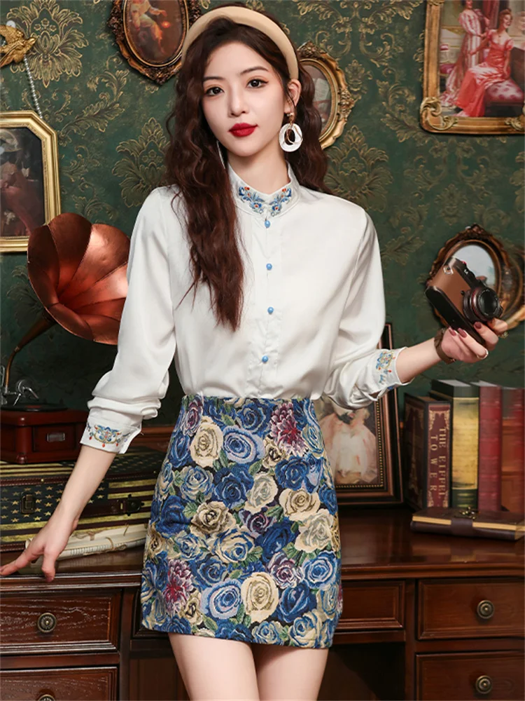 

Spring Embroidery Satin Shirt Women's Two Piece Set Outfits Retro Flower Jacquard Slim MIni Skirt Sets Female conjuntos de mujer