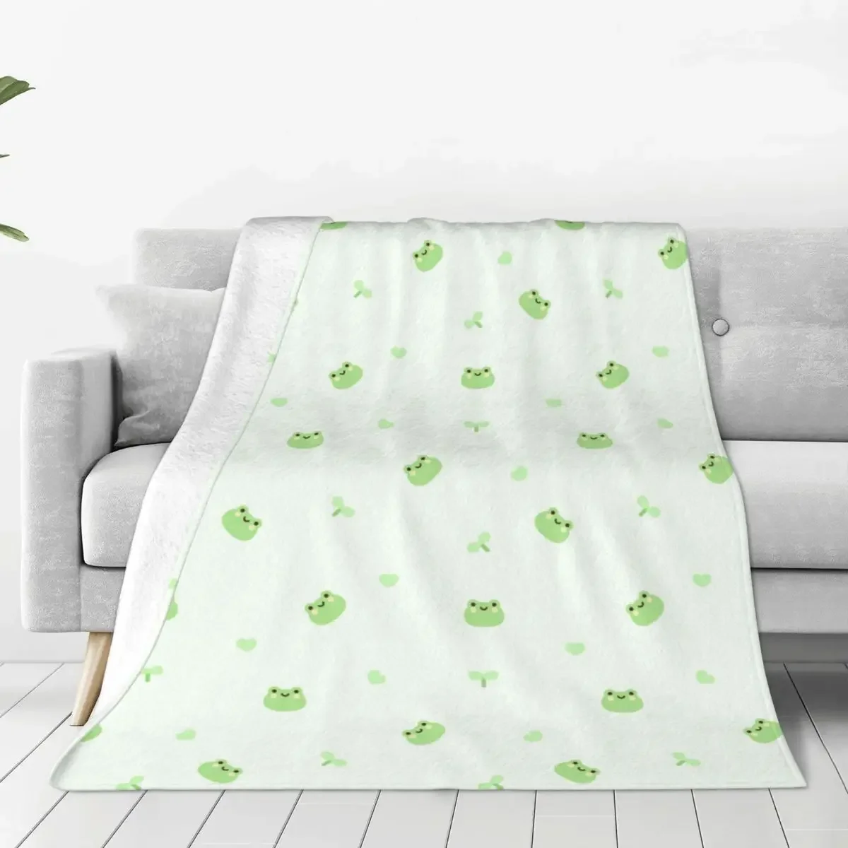 

Frogs Pattern Blanket Cover Velvet Frog Animal Lightweight Throw Blankets for Outdoor Travel Bedroom Quilt