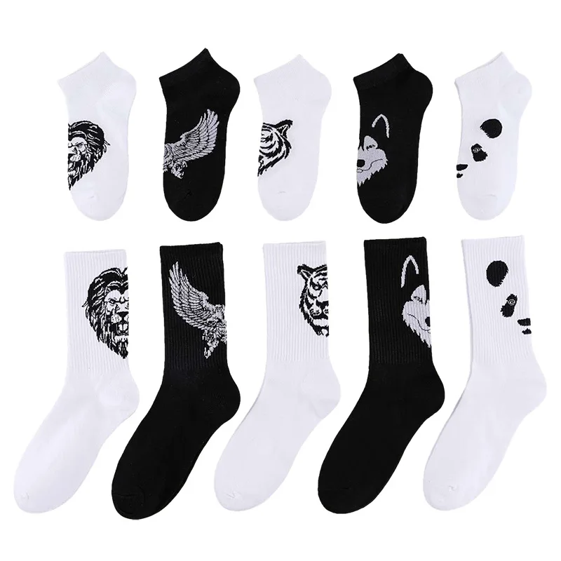 

Men's Cotton Socks Animal Print College Style Cartoon Black White Panda Lion Eagle Tiger Wolf Sports Short Socks Hip Hop Man Sox