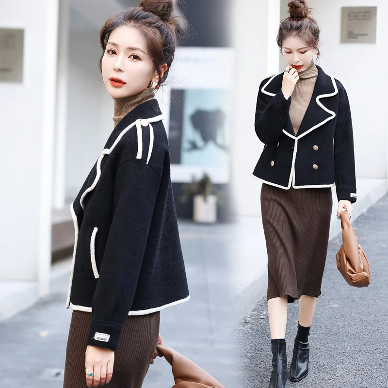 2024 New Woolen Coat Women's Short Autumn/Winter Turn Collar