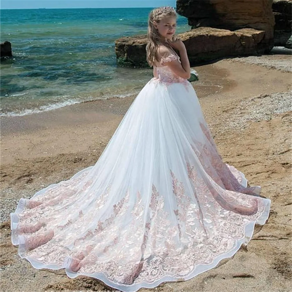 

Gorgeous Lace Flower Girl Dresses Pageant Applique Sheer Collar Birthday Party Communion Gowns Baptism Ball Evening Dress