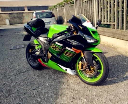 

4 подарка, новинка, полный комплект обтекателей из АБС-пластика, подходит для KAWASAKI ZX-6R ZX6R 636 2005 2006 05 06, кузов под заказ