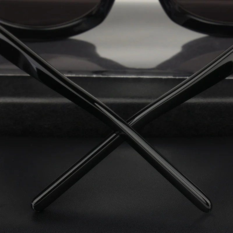 ���������� ���Ÿ� ���� Ÿ���� �Ƽ�����Ʈ ���۶� �귣�� �����̳� �м� ���ο� ���� ���� �Ȱ� �ҳ� ��Ƽ ���۶�