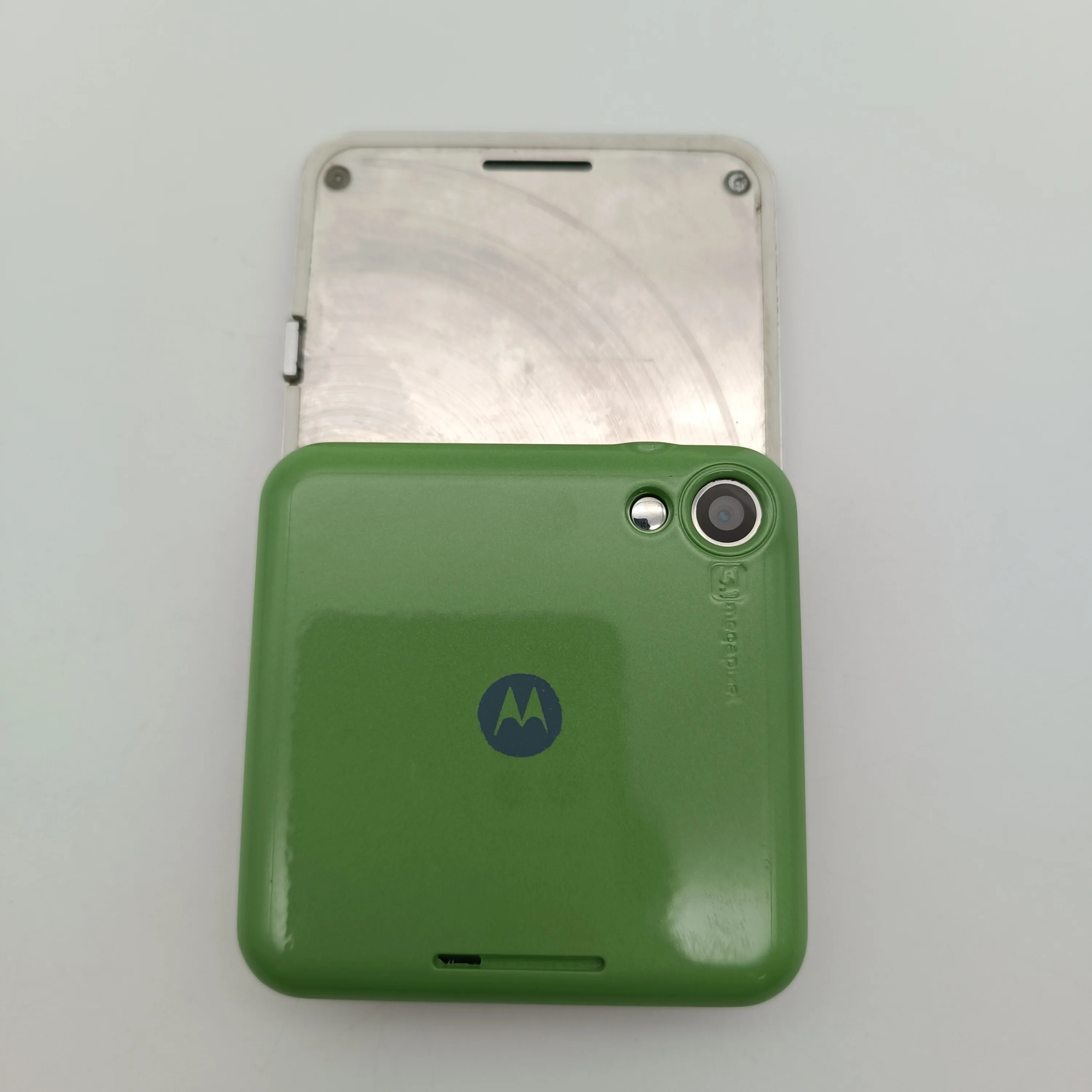 オリジナル Motorola FlipOut MB511 SIMフリー 整備済み携帯電話 GSM