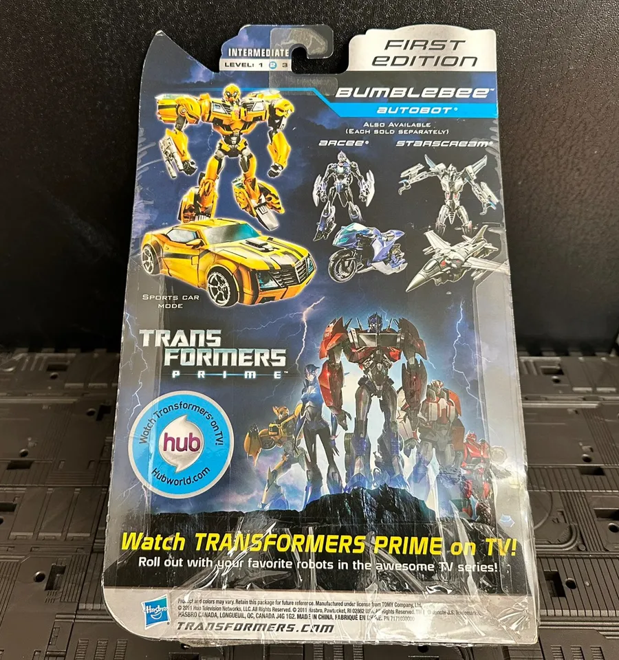In Stock Originate TAKARA TOMY Transformers:prime Bumblebee Model