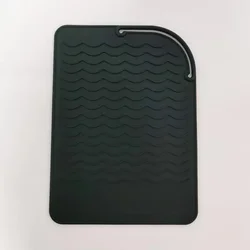 Portable Silicone Heat Resistant Hair Styling Mat - Non-Slip Insulation Pad (Black)
