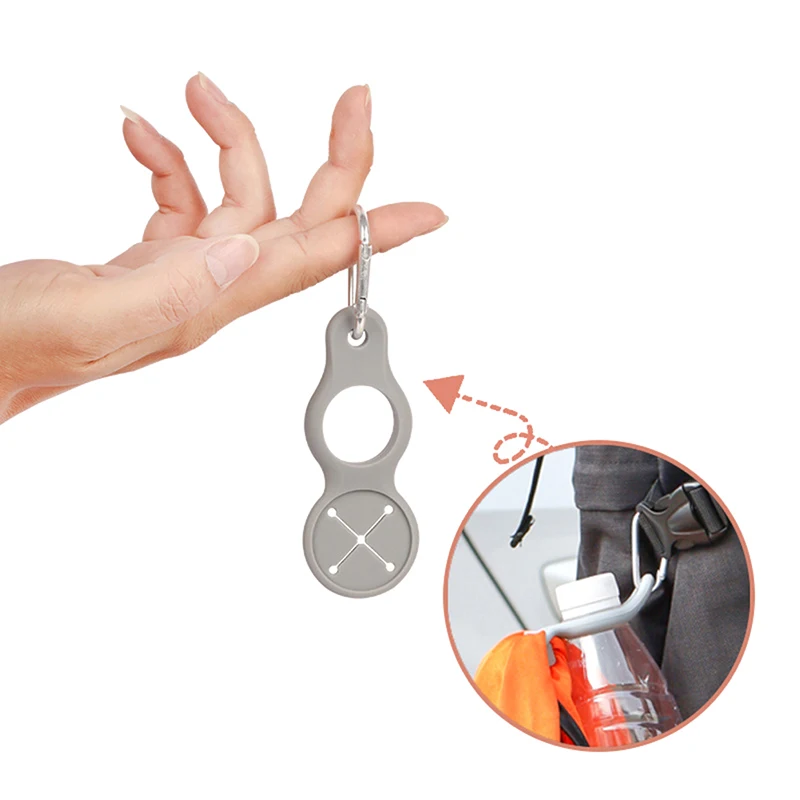 

1 Pack Silicone Sports Water Bottle Buckle Outdoor Carabiner Water Bottle Holder Towel Hook Clip