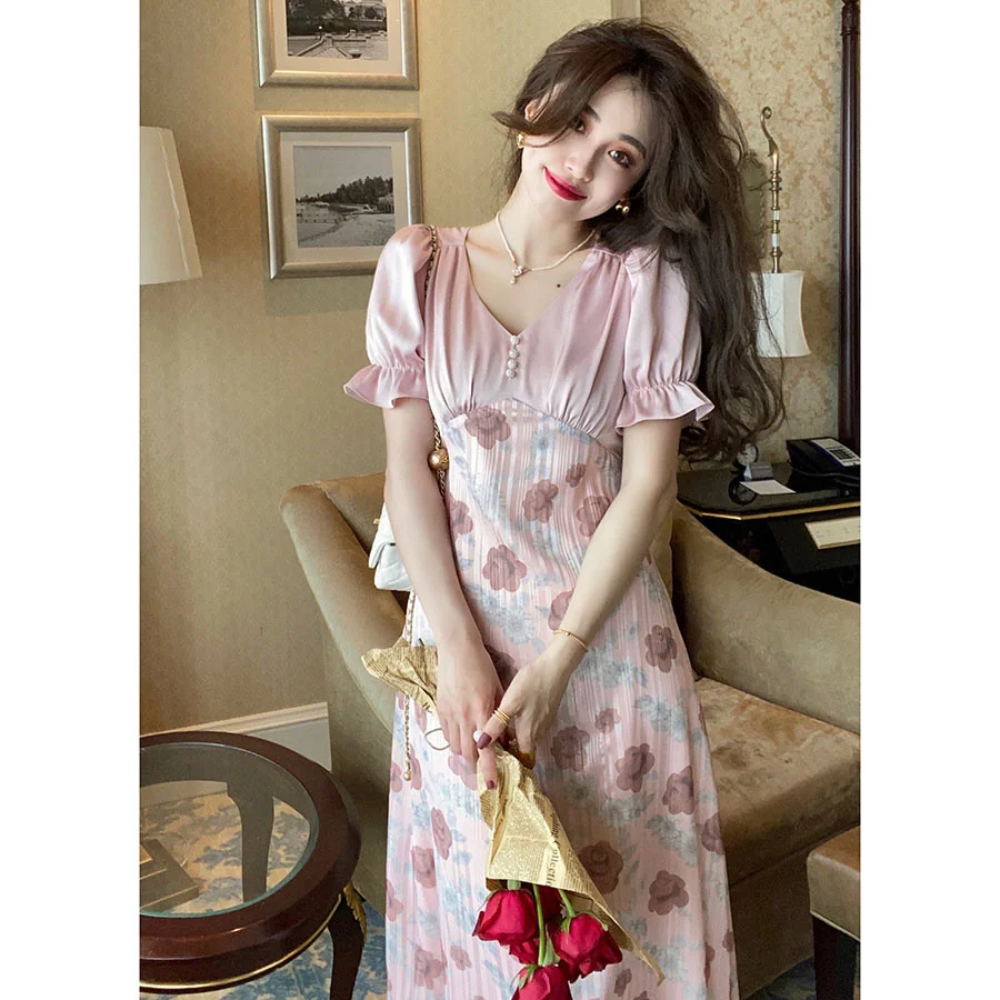 

Pearl Girl Summer Print Panel Dress