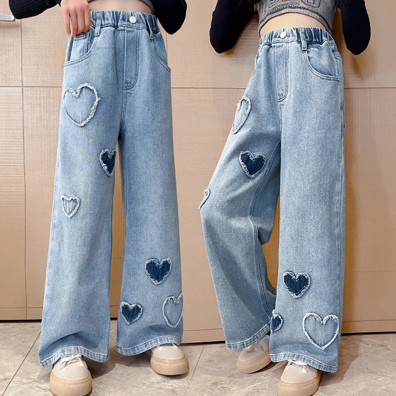 

Big Girls School Wide Leg Pants with Heart Design Casual Loose 2023 New Spring Fashion Long Jeans Children Korean Style Trousers